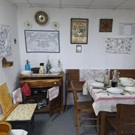 Győry-kastély, Perkáta - Belső