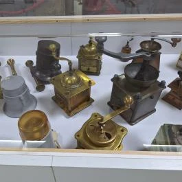 Győry-kastély, Perkáta - Egyéb