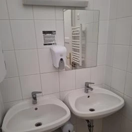 Győry-kastély, Perkáta - Egyéb