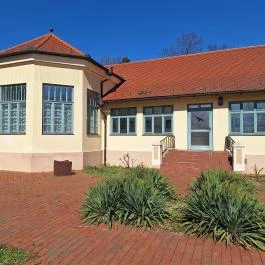 Gyulavári Kastély, Gyula - Külső kép