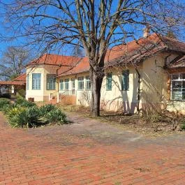 Gyulavári Kastély, Gyula - Külső kép