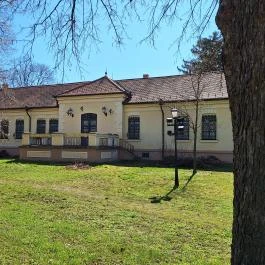 Gyulavári Kastély, Gyula - Külső kép