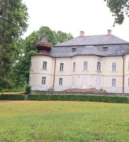 Gyürky-Solymossy Kastély