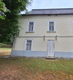 Gyürky-Solymossy Kastély