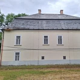 Gyürky-Solymossy Kastély Bátonyterenye - Külső kép