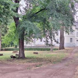 Gyürky-Solymossy Kastély Bátonyterenye - Külső kép