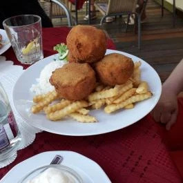 Hableány Étterem Leányfalu - Étel/ital