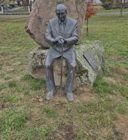 Habsburg Ottó szobra