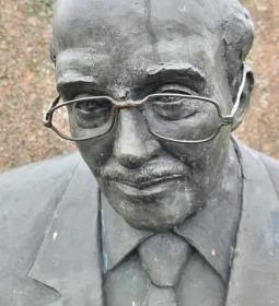 Habsburg Ottó szobra