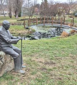 Habsburg Ottó szobra