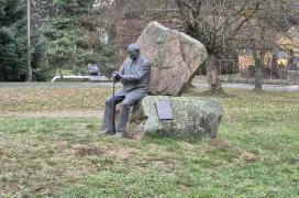 Habsburg Ottó szobra Feked