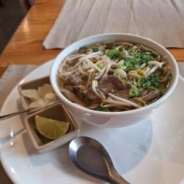 Hai Nam Com, Budapest - Étel/ital