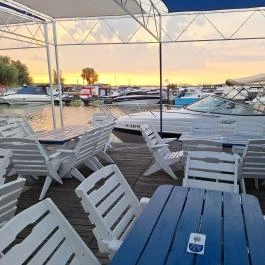 Hajóborda Bisztró, Abádszalók - Belső