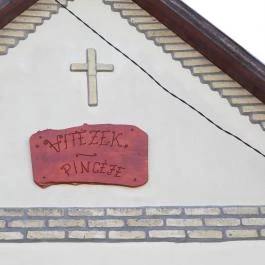 Hajósi pincefalu Hajós - Külső kép