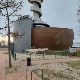 Hajózástörténeti Látogatóközpont és Kilátó Balatonföldvár - Külső kép