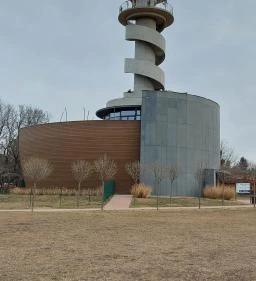 Hajózástörténeti Látogatóközpont és Kilátó