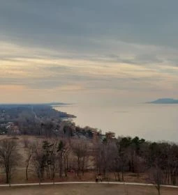 Hajózástörténeti Látogatóközpont és Kilátó