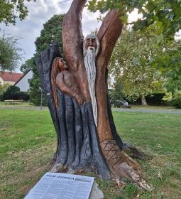 Haláp, az óriáslány