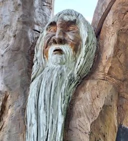 Haláp, az óriáslány