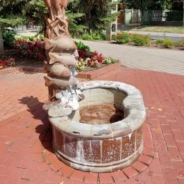 Halas díszkút, Tiszaalpár - Egyéb