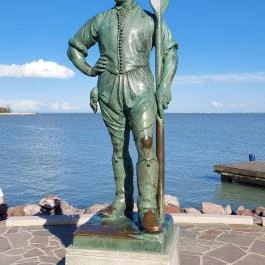 Halász és a Révész Védőszobra Balatonfüred - Külső kép