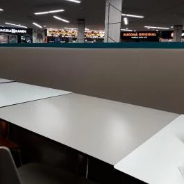 Halpatkó - Auchan Budaörs, Budaörs - Belső