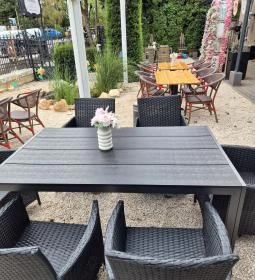 Hanami Bistro