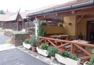 Hangulat Vendéglő & Pizzeria Révfülöp