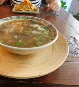 Hanoi Xua Autentikus Vietnámi Étterem