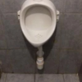 Hanoi Xua Autentikus Vietnámi Étterem, Budapest - Mosdó