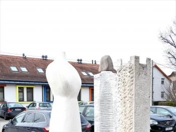 Hantai Simon-emlékmű Biatorbágy