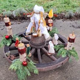 Harangláb, Óbarok - Egyéb