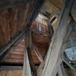 Harangláb Nemesrempehollós - Belső