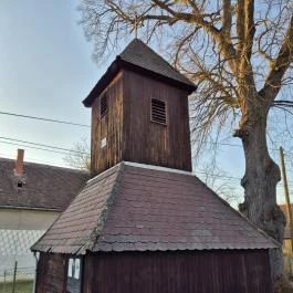 Harangláb Nemesrempehollós - Külső kép