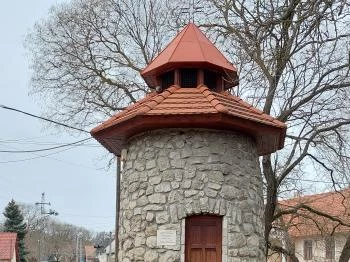 Harangláb Pusztazámor