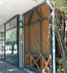 Harapó Mókus Vendéglő