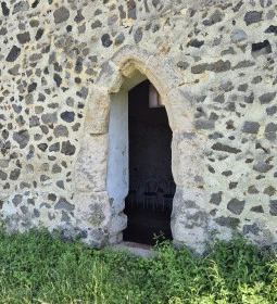 Haraszti pusztai templom