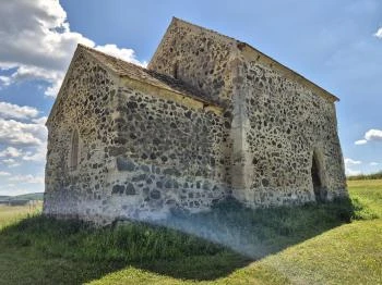 Haraszti pusztai templom Herencsény