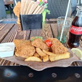 Harcsafészek falatozó, Harsány - Étel/ital