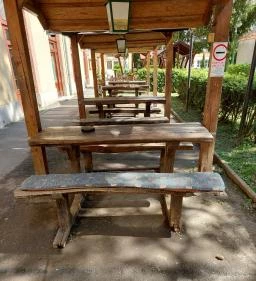 Három Fenyő Étterem