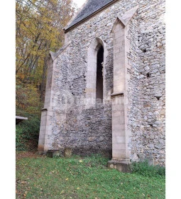 Háromhegyi Pálos templom-és kolostorrom