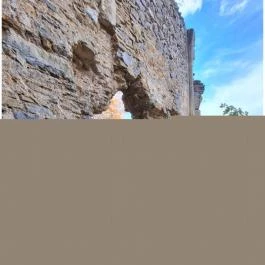 Háromhegyi Pálos templom-és kolostorrom Martonyi - Külső kép