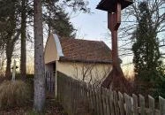 Háromszenteki kápolna Páka