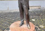 Harrer Pál szobra Budapest