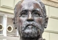 Harrer Pál szobra Budapest