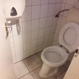 Határ Csárda Dorog Dorog - Mosdó