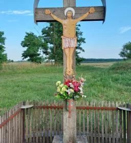 Hatvani vérengzés emlékműve