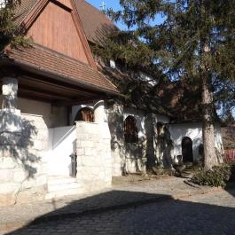 Havas Boldogasszony templom Zebegény - Külső kép