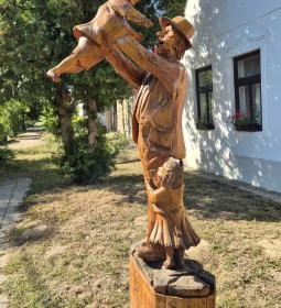 Hazatérőben