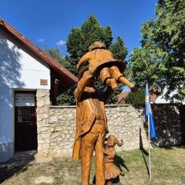 Hazatérőben Bakonykúti - Külső kép